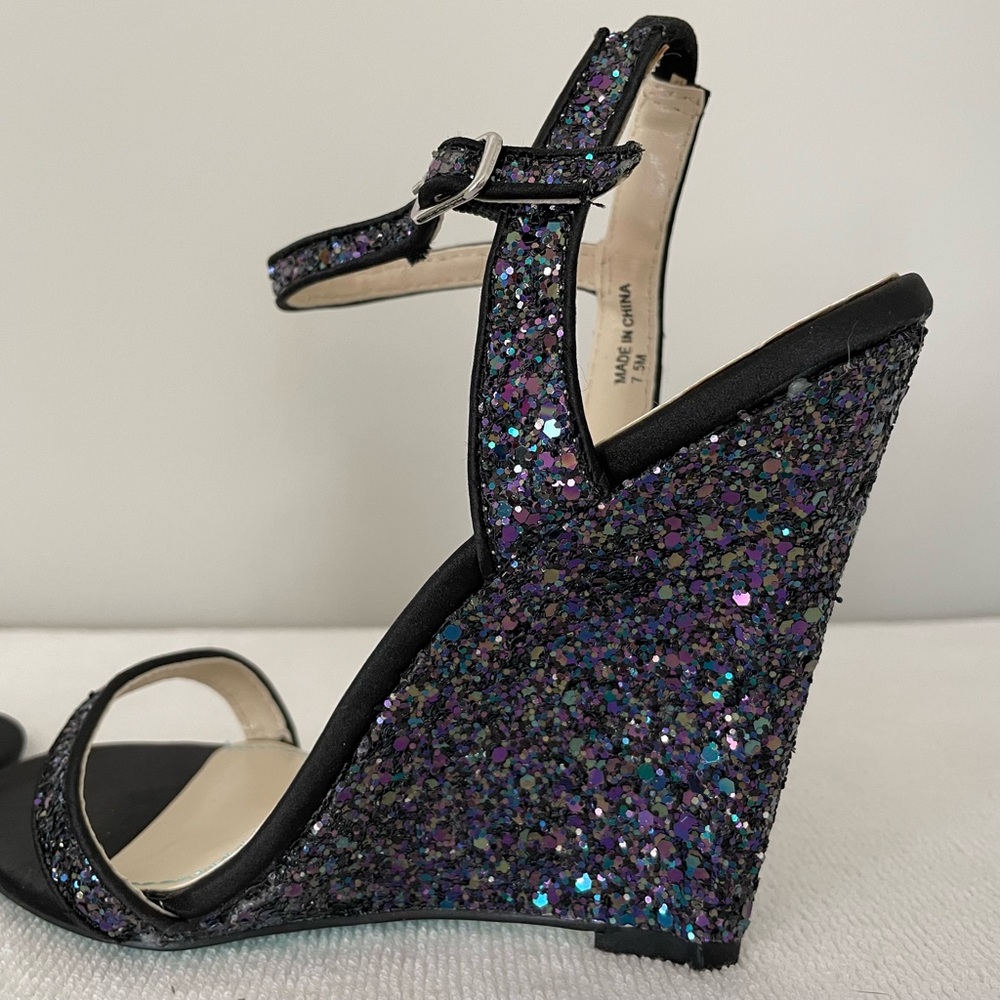Betsy Johnson Darci Glitter Wedge - Picture 5 of 7